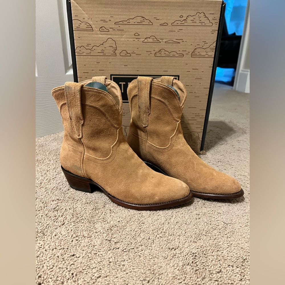 Tecovas booties